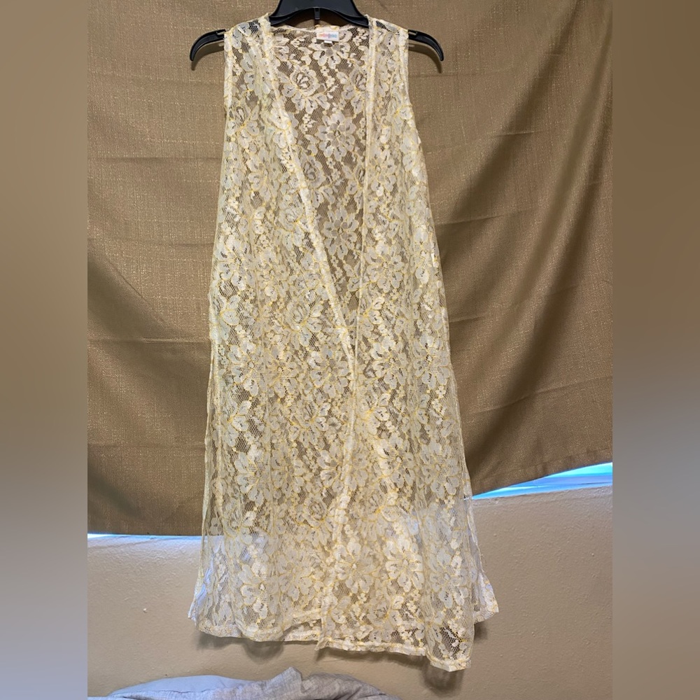 Lularoe lace throw over